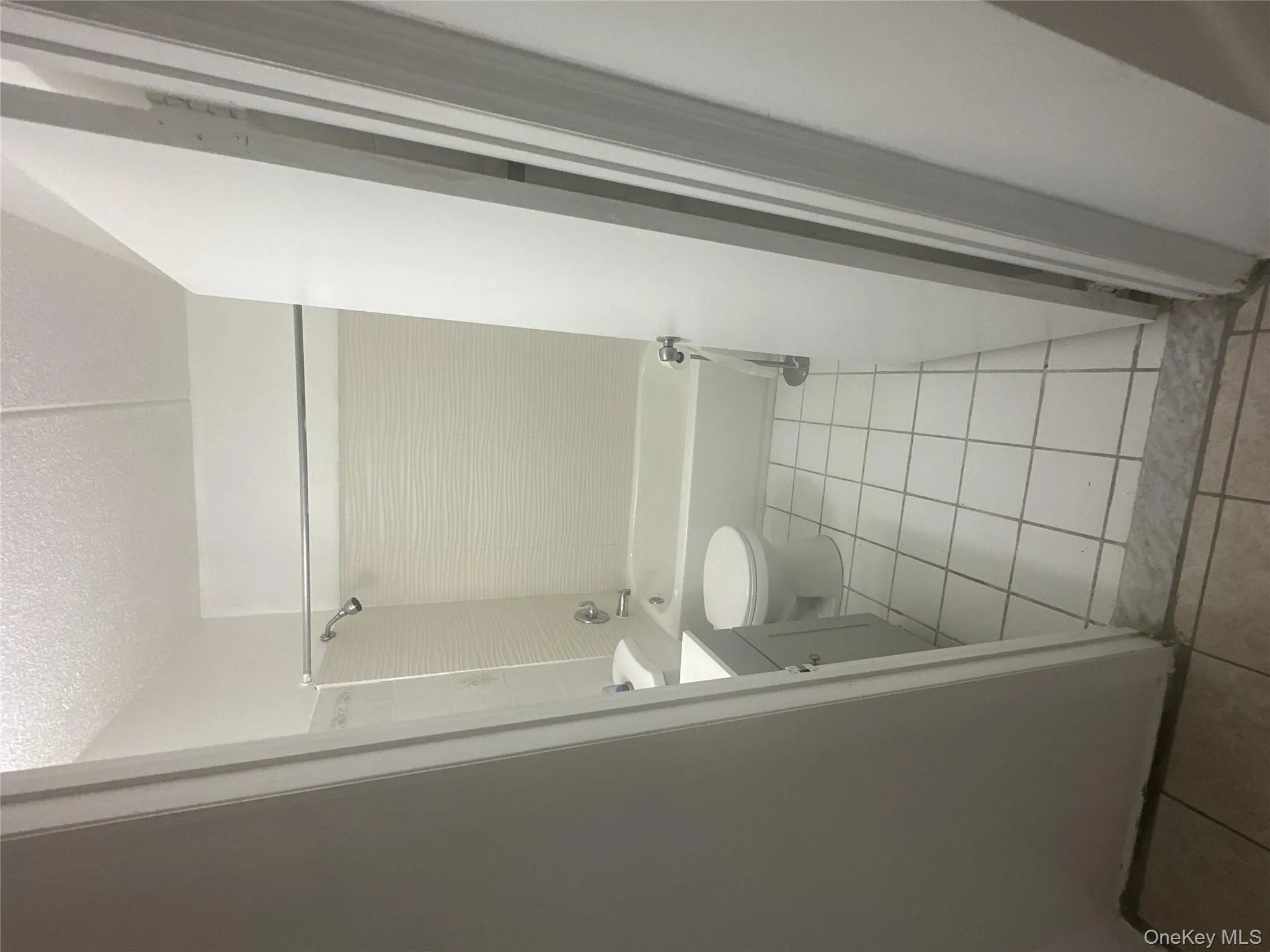 43 Menahan Street, New York, NY, 3 Bedrooms Bedrooms, 6 Rooms Rooms,1 BathroomBathrooms,Residential Lease,Idx,Menahan,0,939065 43 Menahan Street, New York, NY, 3 Bedrooms Bedrooms, 6 Rooms Rooms,1 BathroomBathrooms,Residential Lease,Idx,Menahan,0,939065