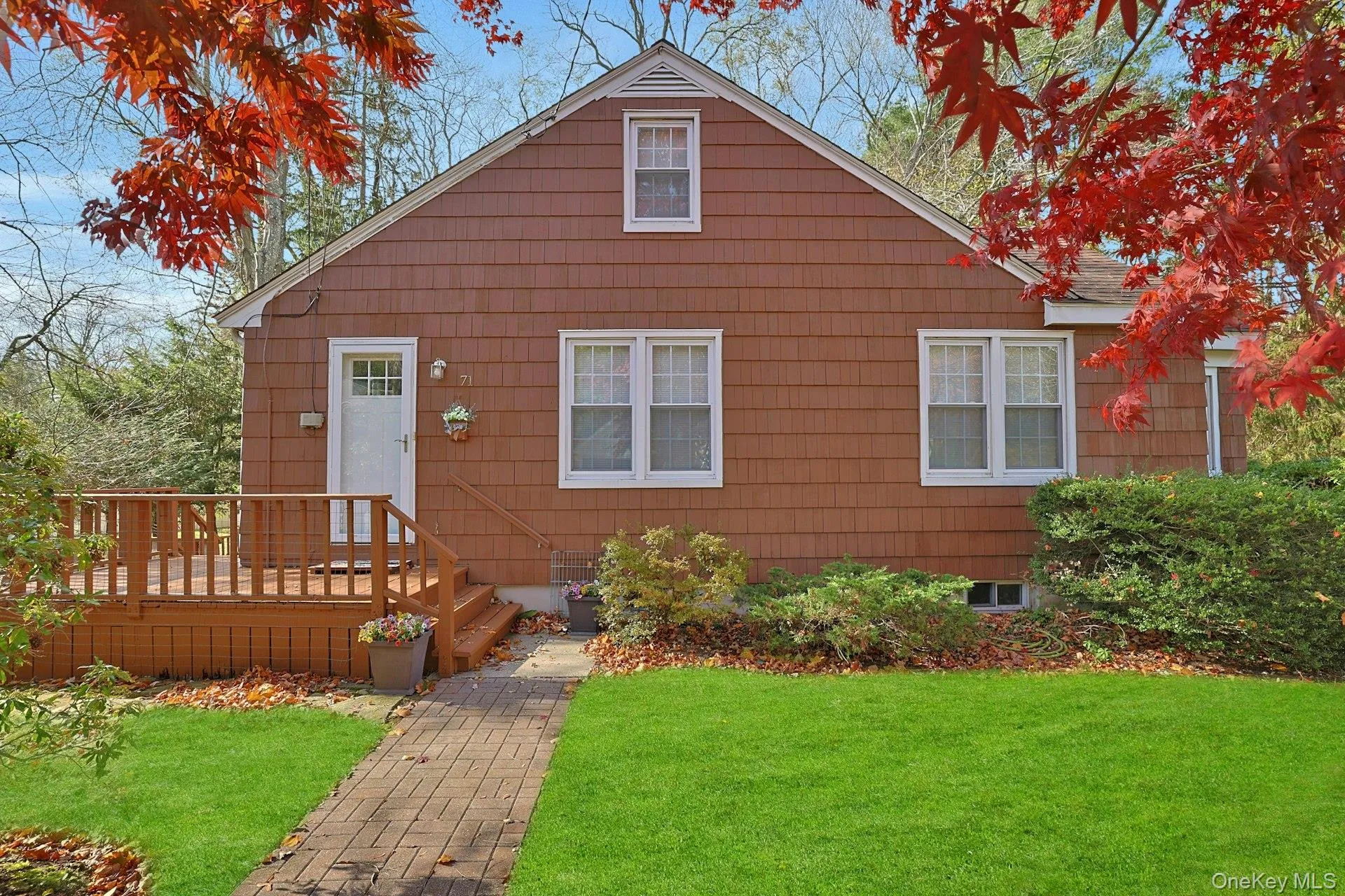 Entry into Kitchen Entry into Kitchen