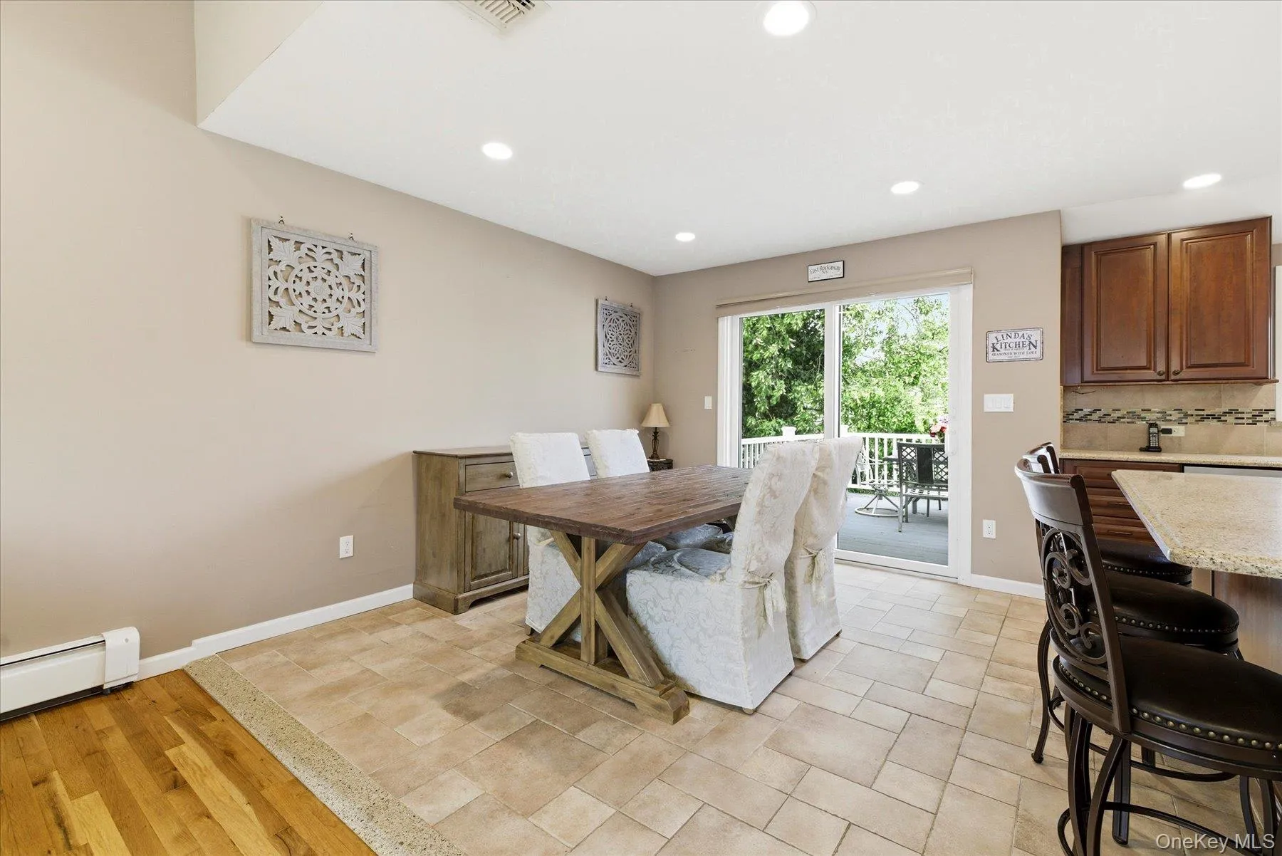 40 Cambridge Road, Hempstead, NY, 4 Bedrooms Bedrooms, 8 Rooms Rooms,2 BathroomsBathrooms,Residential,For Rent,Cambridge,0,939109 40 Cambridge Road, Hempstead, NY, 4 Bedrooms Bedrooms, 8 Rooms Rooms,2 BathroomsBathrooms,Residential,For Rent,Cambridge,0,939109