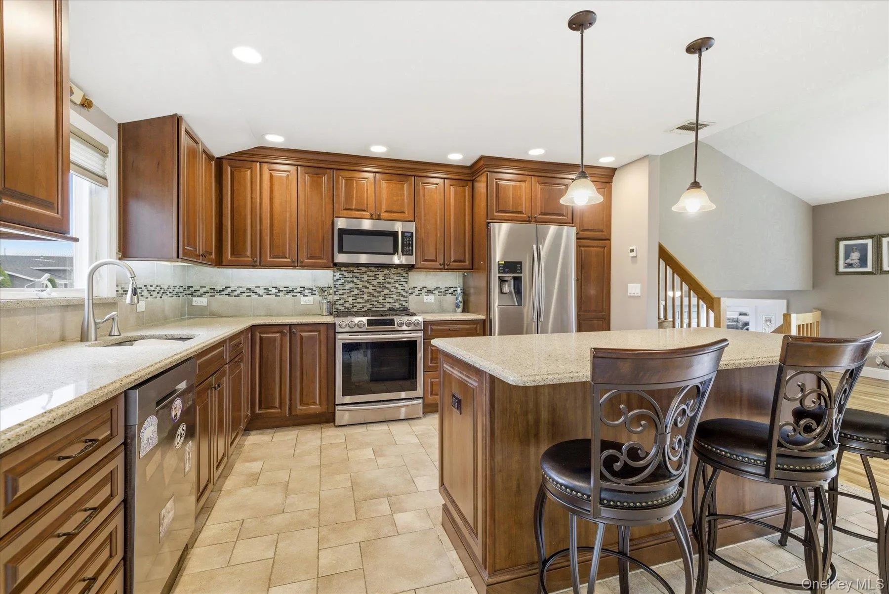 40 Cambridge Road, Hempstead, NY, 4 Bedrooms Bedrooms, 8 Rooms Rooms,2 BathroomsBathrooms,Residential,For Rent,Cambridge,0,939109 40 Cambridge Road, Hempstead, NY, 4 Bedrooms Bedrooms, 8 Rooms Rooms,2 BathroomsBathrooms,Residential,For Rent,Cambridge,0,939109
