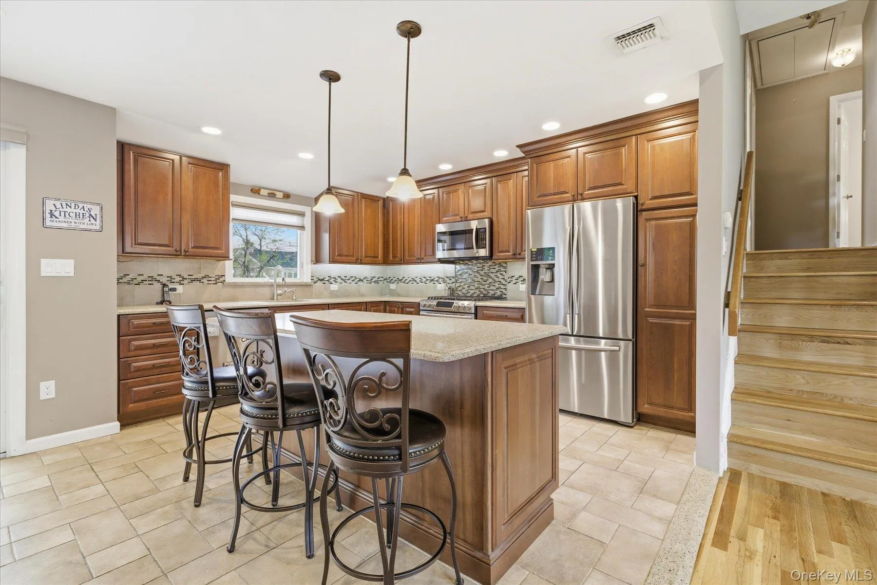 40 Cambridge Road, Hempstead, NY, 4 Bedrooms Bedrooms, 8 Rooms Rooms,2 BathroomsBathrooms,Residential,For Rent,Cambridge,0,939109 40 Cambridge Road, Hempstead, NY, 4 Bedrooms Bedrooms, 8 Rooms Rooms,2 BathroomsBathrooms,Residential,For Rent,Cambridge,0,939109