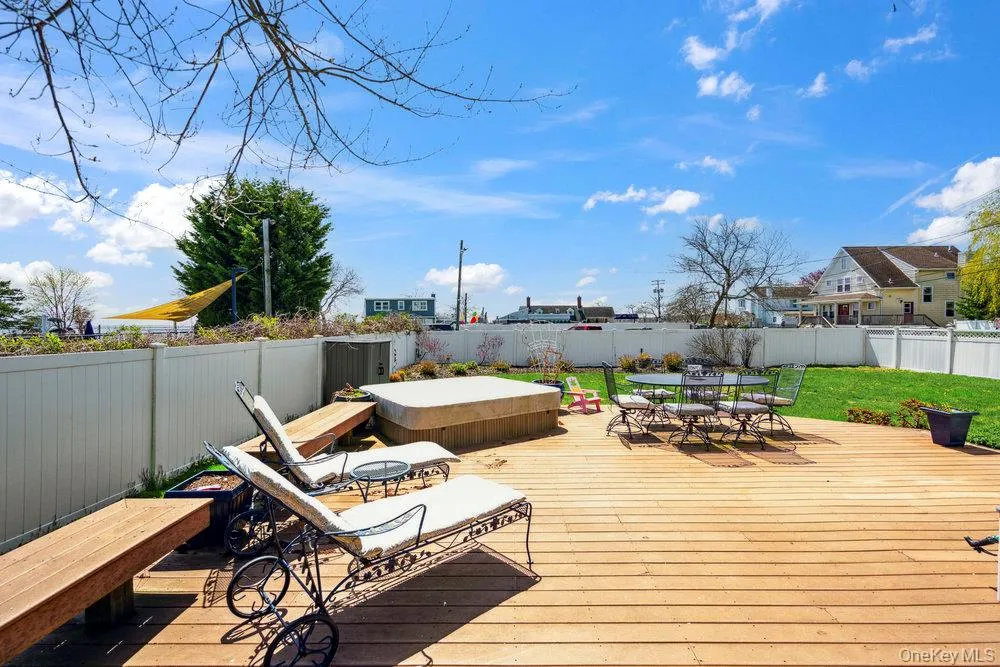 30 Consuelo Place, Islip, NY, 4 Bedrooms Bedrooms, 9 Rooms Rooms,2 BathroomsBathrooms,Residential Lease,For Rent,Consuelo,0,939185 30 Consuelo Place, Islip, NY, 4 Bedrooms Bedrooms, 9 Rooms Rooms,2 BathroomsBathrooms,Residential Lease,For Rent,Consuelo,0,939185