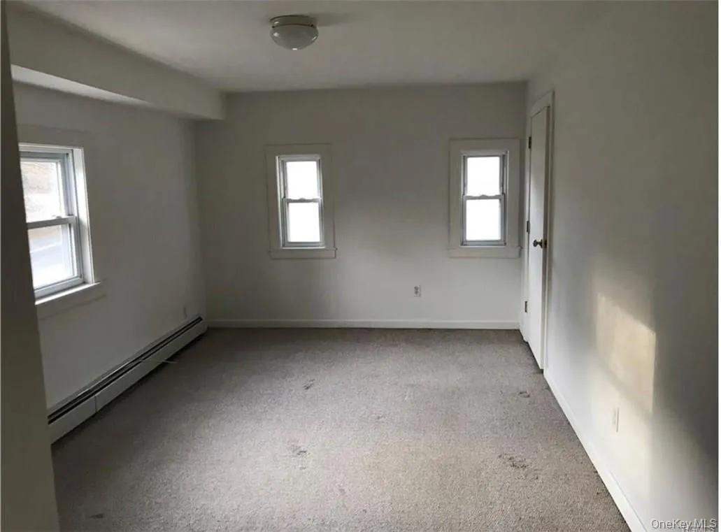 172 County Route 105, Woodbury, NY, 3 Bedrooms Bedrooms, 5 Rooms Rooms,1 BathroomBathrooms,Residential Lease,Idx,County Route 105,0,939256 172 County Route 105, Woodbury, NY, 3 Bedrooms Bedrooms, 5 Rooms Rooms,1 BathroomBathrooms,Residential Lease,Idx,County Route 105,0,939256