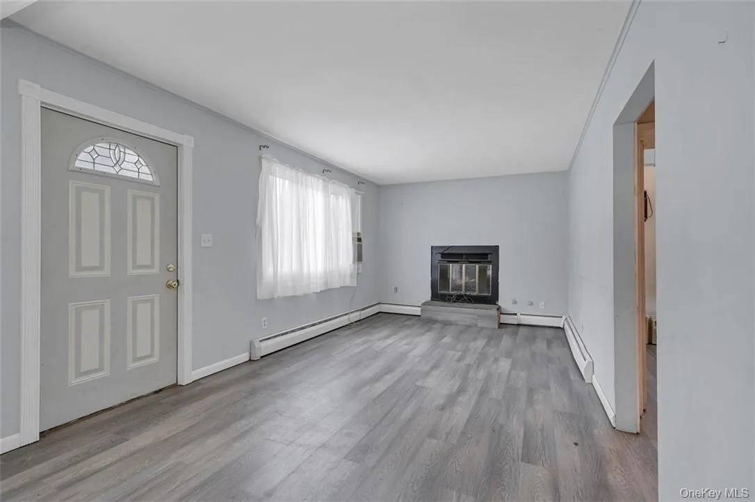 7 Herbst Drive, Blooming Grove, NY, 3 Bedrooms Bedrooms, 5 Rooms Rooms,1 BathroomBathrooms,Residential Lease,Idx,Herbst,0,939261 7 Herbst Drive, Blooming Grove, NY, 3 Bedrooms Bedrooms, 5 Rooms Rooms,1 BathroomBathrooms,Residential Lease,Idx,Herbst,0,939261