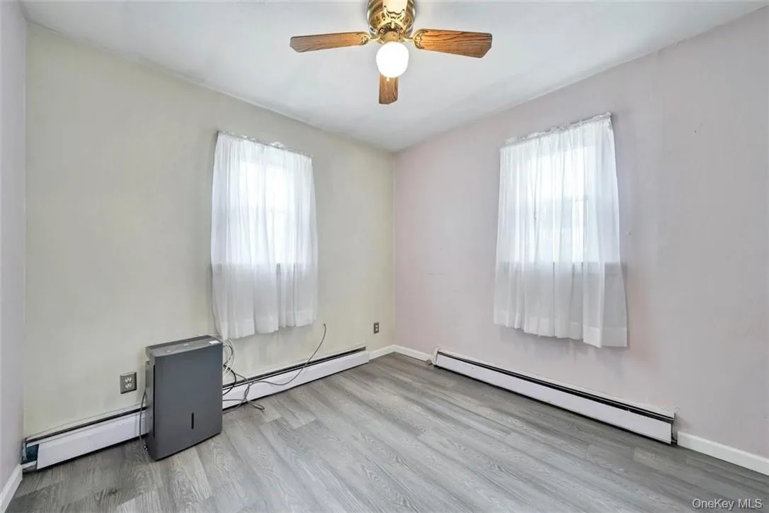 7 Herbst Drive, Blooming Grove, NY, 3 Bedrooms Bedrooms, 5 Rooms Rooms,1 BathroomBathrooms,Residential Lease,Idx,Herbst,0,939261 7 Herbst Drive, Blooming Grove, NY, 3 Bedrooms Bedrooms, 5 Rooms Rooms,1 BathroomBathrooms,Residential Lease,Idx,Herbst,0,939261