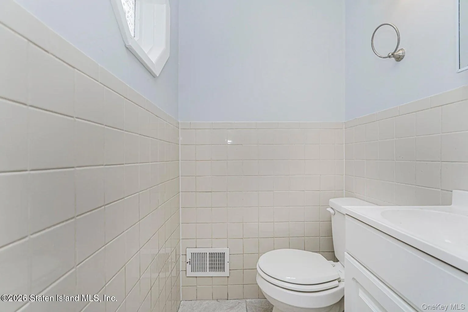 13 Laforge Ave, New York, NY, 3 Bedrooms Bedrooms, 7 Rooms Rooms,2 BathroomsBathrooms,Residential,For Rent,Laforge Ave,0,939300 13 Laforge Ave, New York, NY, 3 Bedrooms Bedrooms, 7 Rooms Rooms,2 BathroomsBathrooms,Residential,For Rent,Laforge Ave,0,939300