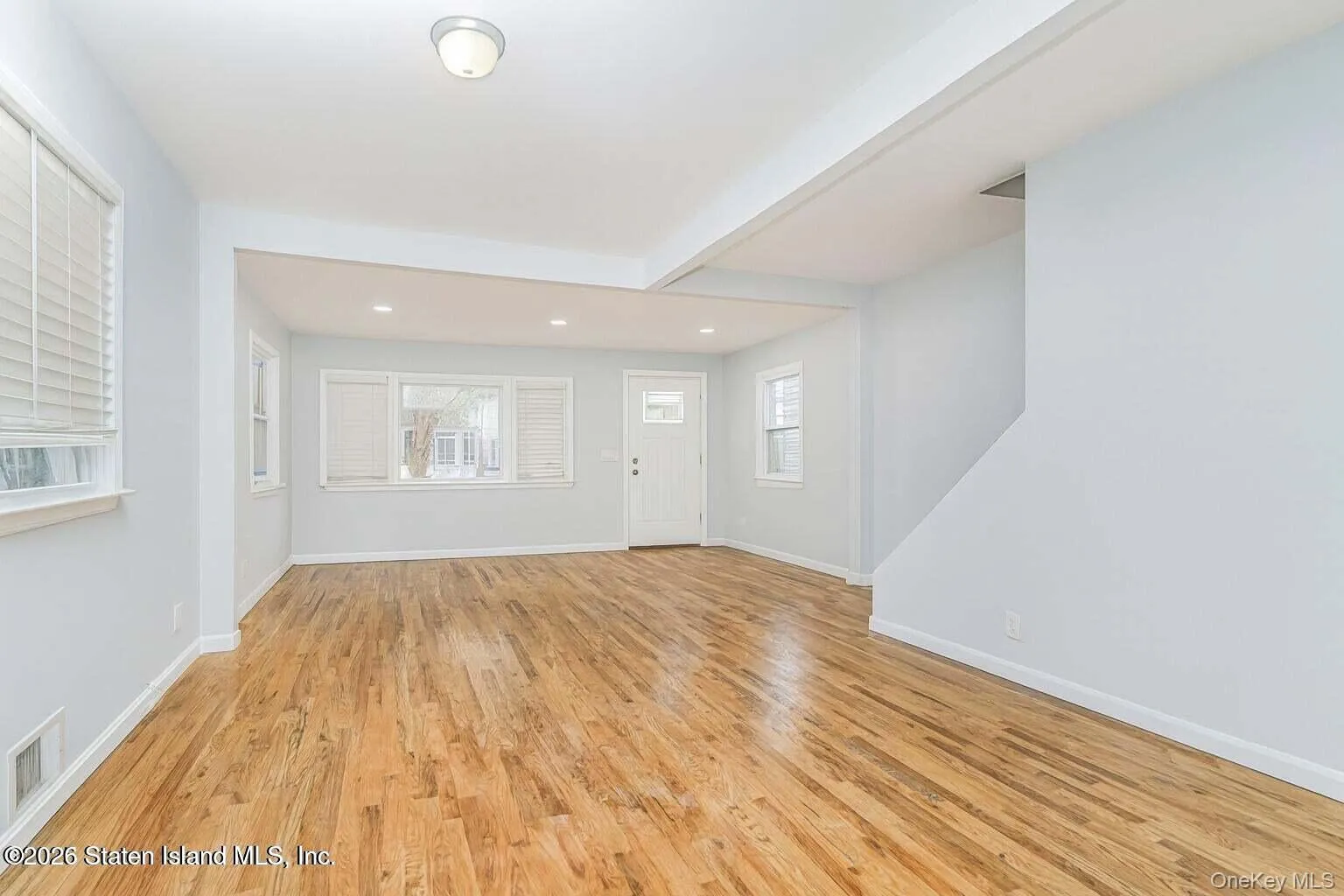 13 Laforge Ave, New York, NY, 3 Bedrooms Bedrooms, 7 Rooms Rooms,2 BathroomsBathrooms,Residential,For Rent,Laforge Ave,0,939300 13 Laforge Ave, New York, NY, 3 Bedrooms Bedrooms, 7 Rooms Rooms,2 BathroomsBathrooms,Residential,For Rent,Laforge Ave,0,939300