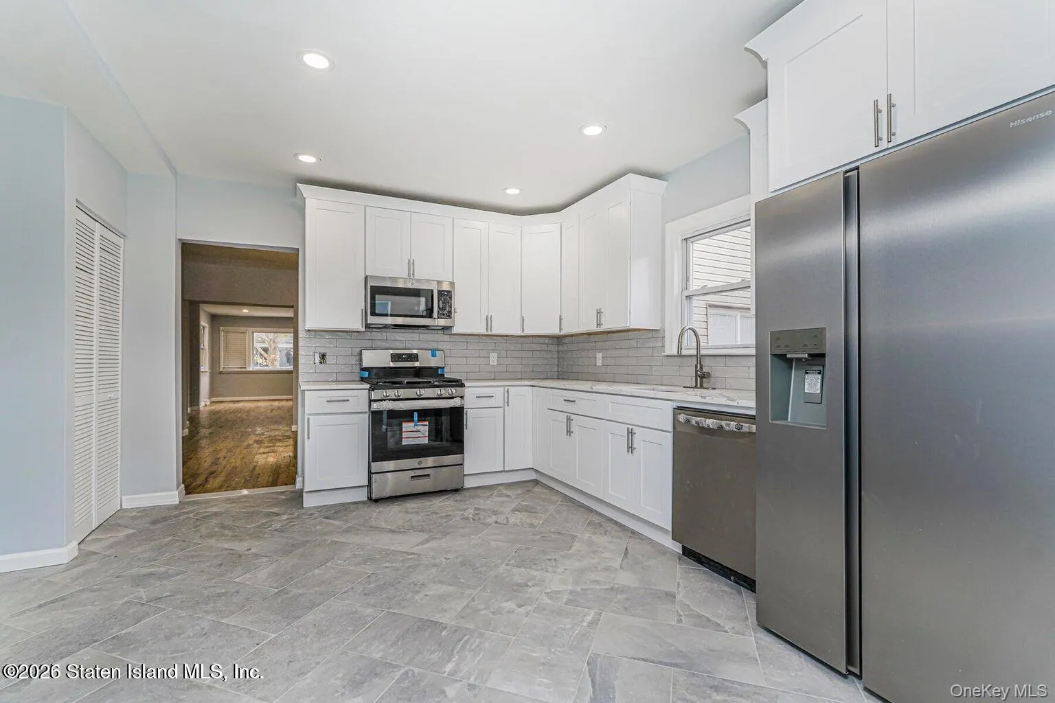 13 Laforge Ave, New York, NY, 3 Bedrooms Bedrooms, 7 Rooms Rooms,2 BathroomsBathrooms,Residential,For Rent,Laforge Ave,0,939300 13 Laforge Ave, New York, NY, 3 Bedrooms Bedrooms, 7 Rooms Rooms,2 BathroomsBathrooms,Residential,For Rent,Laforge Ave,0,939300