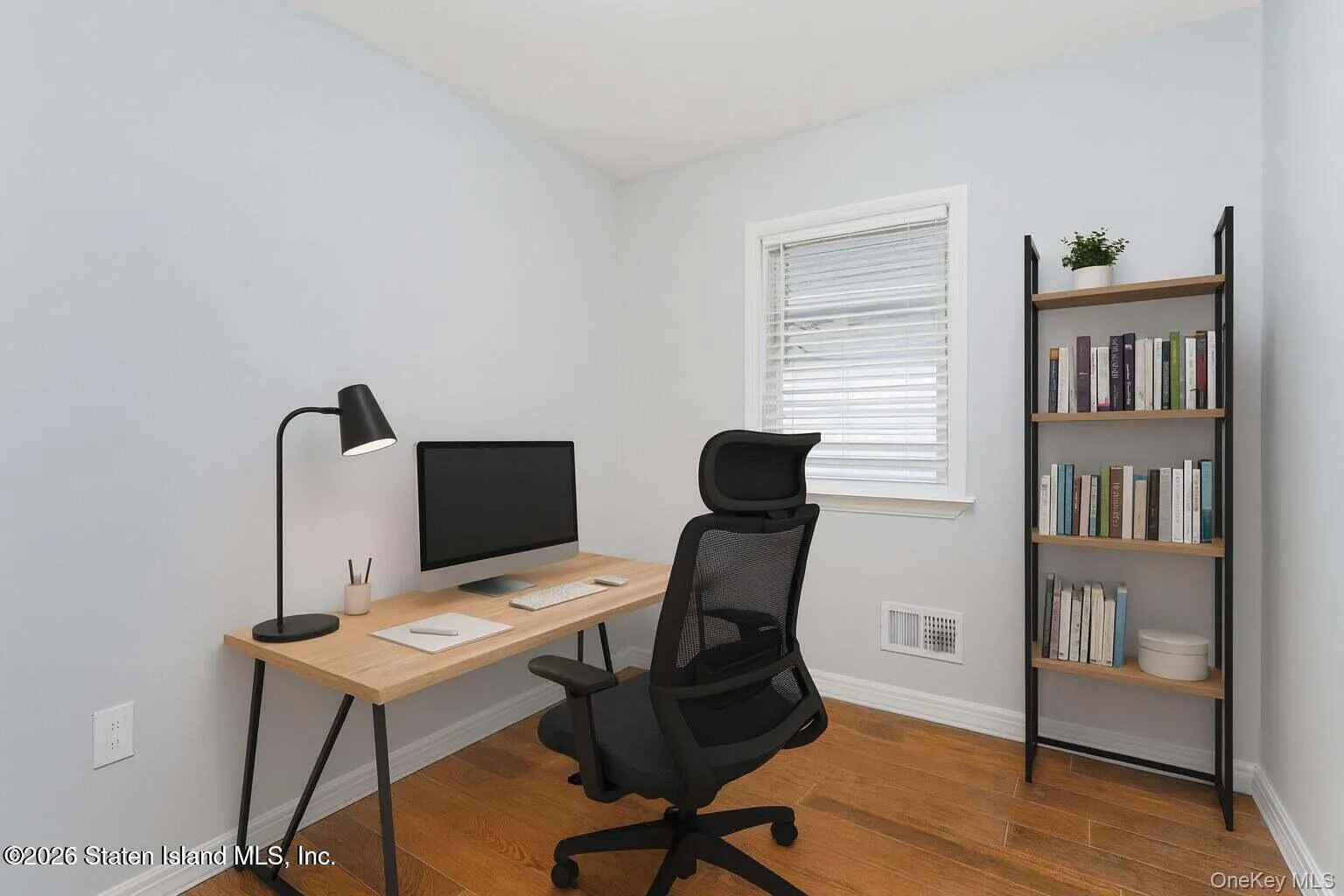 13 Laforge Ave, New York, NY, 3 Bedrooms Bedrooms, 7 Rooms Rooms,2 BathroomsBathrooms,Residential,For Rent,Laforge Ave,0,939300 13 Laforge Ave, New York, NY, 3 Bedrooms Bedrooms, 7 Rooms Rooms,2 BathroomsBathrooms,Residential,For Rent,Laforge Ave,0,939300