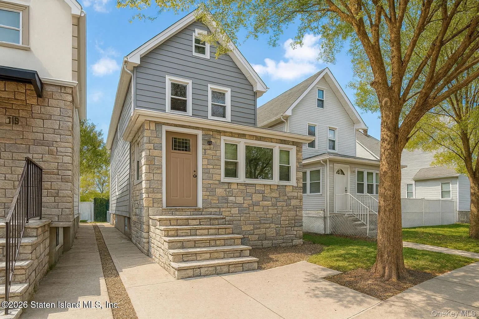 13 Laforge Ave, New York, NY, 3 Bedrooms Bedrooms, 7 Rooms Rooms,2 BathroomsBathrooms,Residential,For Rent,Laforge Ave,0,939300 13 Laforge Ave, New York, NY, 3 Bedrooms Bedrooms, 7 Rooms Rooms,2 BathroomsBathrooms,Residential,For Rent,Laforge Ave,0,939300