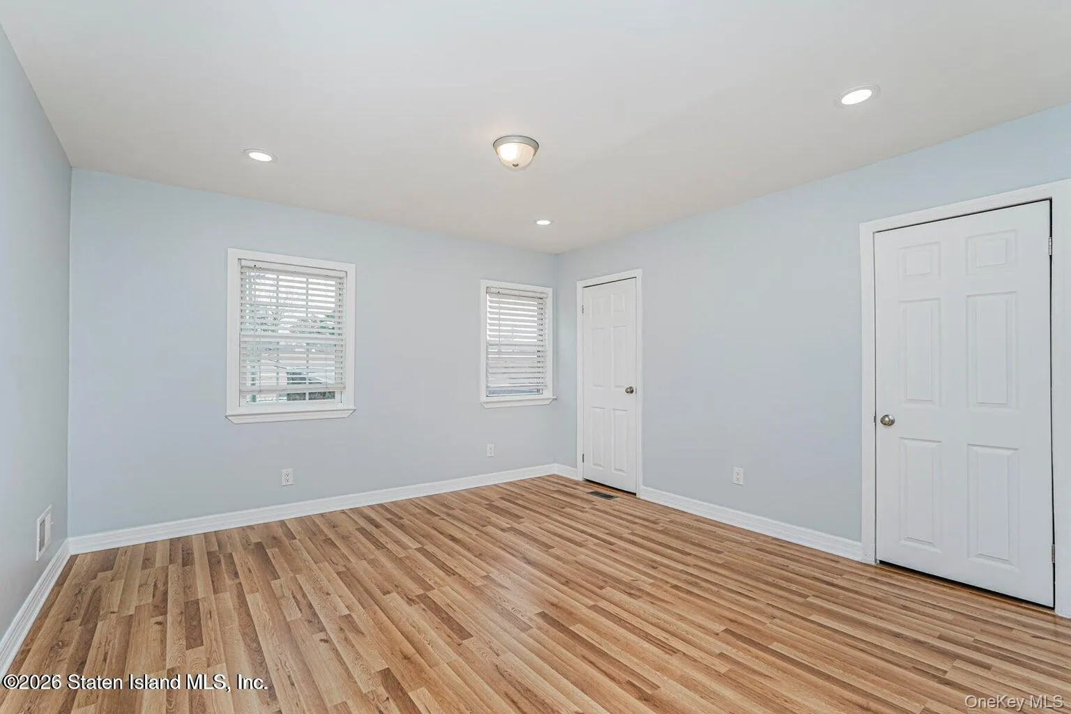 13 Laforge Ave, New York, NY, 3 Bedrooms Bedrooms, 7 Rooms Rooms,2 BathroomsBathrooms,Residential,For Rent,Laforge Ave,0,939300 13 Laforge Ave, New York, NY, 3 Bedrooms Bedrooms, 7 Rooms Rooms,2 BathroomsBathrooms,Residential,For Rent,Laforge Ave,0,939300