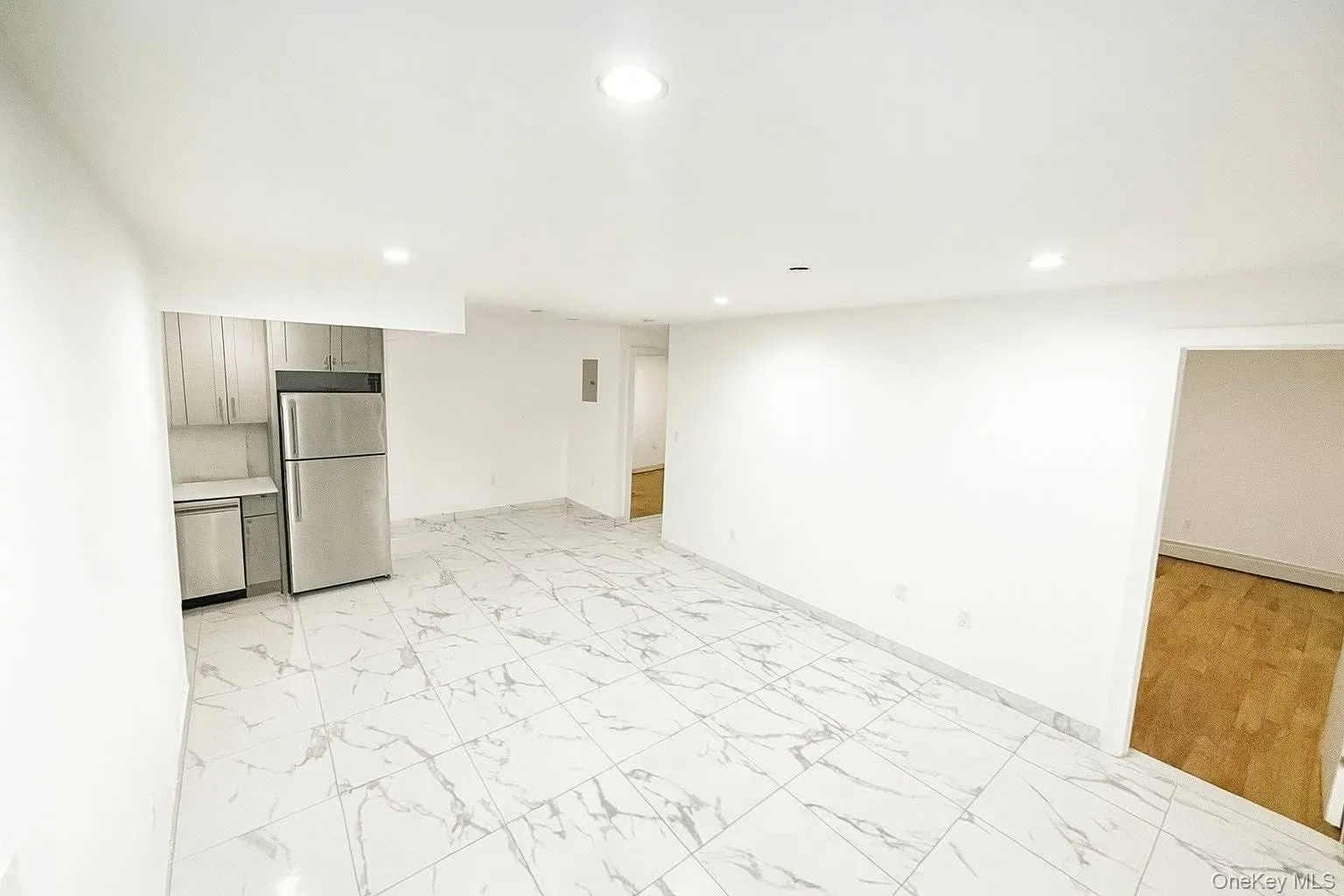 9504 Allendale Street, New York, NY, 3 Bedrooms Bedrooms, 5 Rooms Rooms,2 BathroomsBathrooms,Residential Lease,Idx,Allendale,0,939387 9504 Allendale Street, New York, NY, 3 Bedrooms Bedrooms, 5 Rooms Rooms,2 BathroomsBathrooms,Residential Lease,Idx,Allendale,0,939387