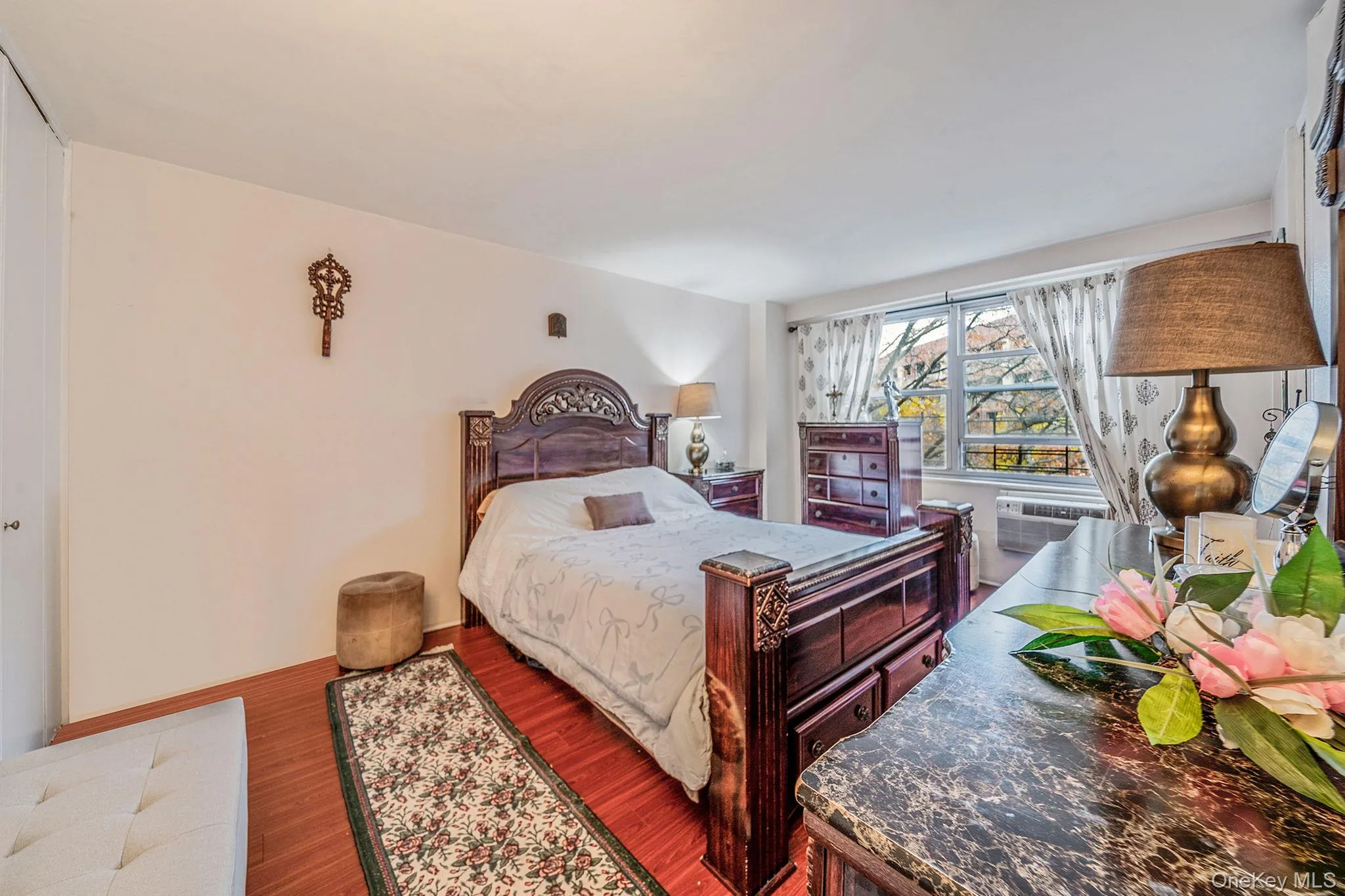 61-25 97 Street, New York, NY, 2 Bedrooms Bedrooms, 6 Rooms Rooms,1 BathroomBathrooms,Residential,For Rent,97,0,KEY939449 61-25 97 Street, New York, NY, 2 Bedrooms Bedrooms, 6 Rooms Rooms,1 BathroomBathrooms,Residential,For Rent,97,0,KEY939449