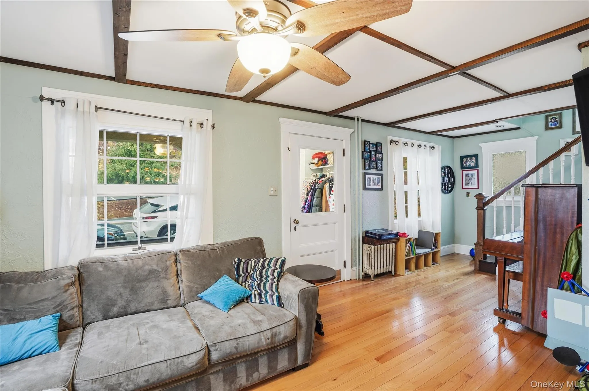 Open and inviting floor plan Open and inviting floor plan