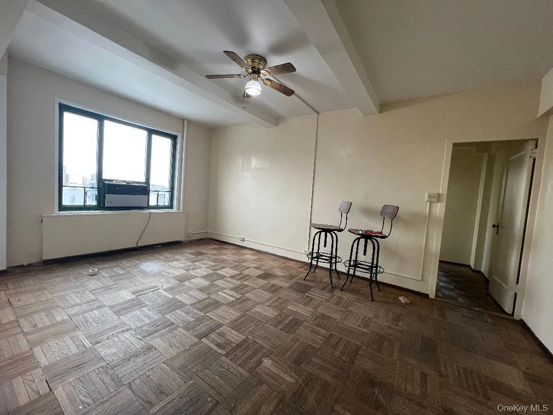1314 Virginia Avenue, New York, NY, 1 Bedroom Bedrooms, 3 Rooms Rooms,1 BathroomBathrooms,Residential Lease,For Rent,Virginia,0,939516 1314 Virginia Avenue, New York, NY, 1 Bedroom Bedrooms, 3 Rooms Rooms,1 BathroomBathrooms,Residential Lease,For Rent,Virginia,0,939516