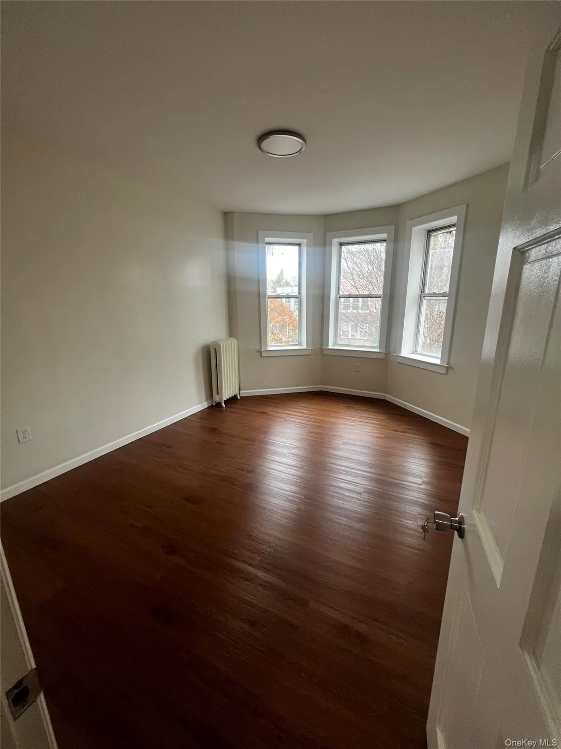 1113 Olmstead Avenue, New York, NY, 4 Bedrooms Bedrooms, 6 Rooms Rooms,1 BathroomBathrooms,Residential Lease,Idx,Olmstead,0,939577 1113 Olmstead Avenue, New York, NY, 4 Bedrooms Bedrooms, 6 Rooms Rooms,1 BathroomBathrooms,Residential Lease,Idx,Olmstead,0,939577