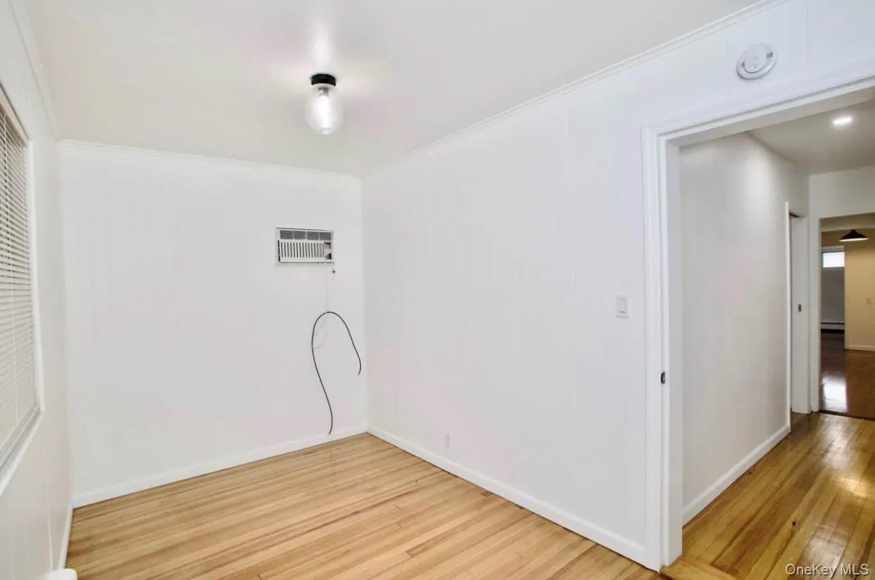 10 Tollgate Court, Hempstead, NY, 3 Bedrooms Bedrooms, 6 Rooms Rooms,1 BathroomBathrooms,Residential Lease,Idx,Tollgate,0,939621 10 Tollgate Court, Hempstead, NY, 3 Bedrooms Bedrooms, 6 Rooms Rooms,1 BathroomBathrooms,Residential Lease,Idx,Tollgate,0,939621