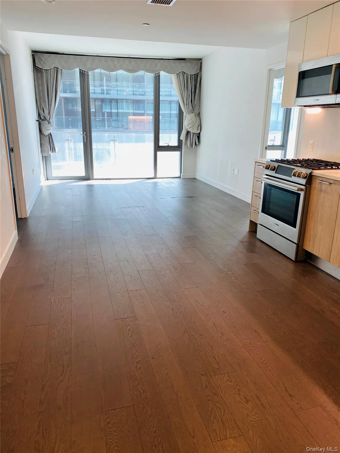 131-03 40 40 Road, New York, NY, 2 Bedrooms Bedrooms, 5 Rooms Rooms,2 BathroomsBathrooms,Residential Lease,Idx,40,0,939625 131-03 40 40 Road, New York, NY, 2 Bedrooms Bedrooms, 5 Rooms Rooms,2 BathroomsBathrooms,Residential Lease,Idx,40,0,939625
