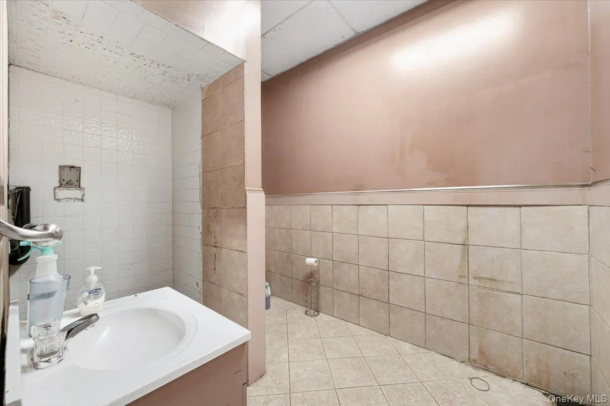 482 Kings Highway, Clarkstown, NY, ,Commercial Lease,Idx,Kings,0,939689 482 Kings Highway, Clarkstown, NY, ,Commercial Lease,Idx,Kings,0,939689