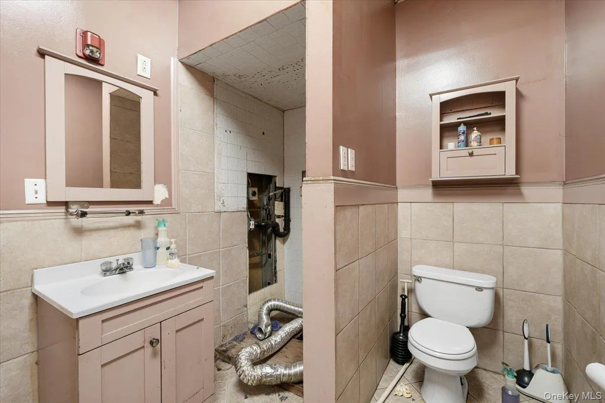 482 Kings Highway, Clarkstown, NY, ,Commercial Lease,Idx,Kings,0,939689 482 Kings Highway, Clarkstown, NY, ,Commercial Lease,Idx,Kings,0,939689