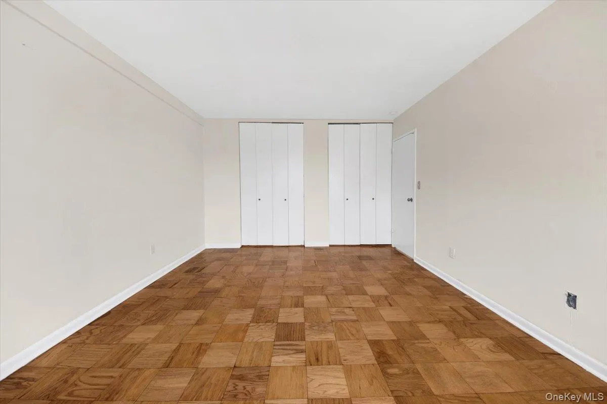 25 Lake Street, White Plains, NY, 2 Bedrooms Bedrooms, 5 Rooms Rooms,1 BathroomBathrooms,Residential Sale,For Rent,Lake,0,939735 25 Lake Street, White Plains, NY, 2 Bedrooms Bedrooms, 5 Rooms Rooms,1 BathroomBathrooms,Residential Sale,For Rent,Lake,0,939735