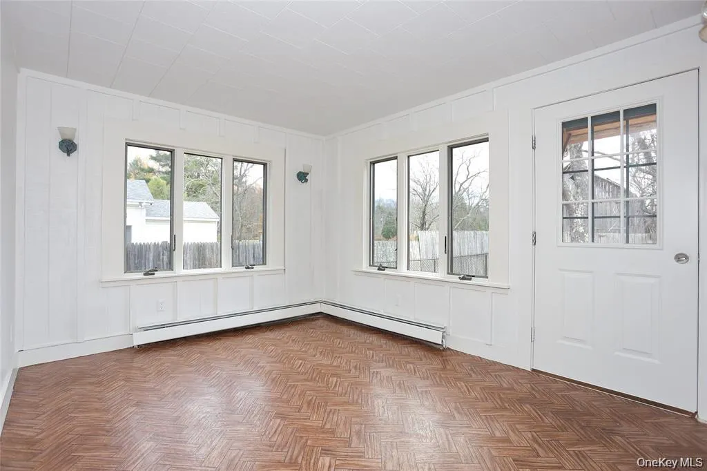 1143 NY Rt 17B, Thompson, NY, 5 Bedrooms Bedrooms, 10 Rooms Rooms,2 BathroomsBathrooms,Residential Lease,Idx,NY Rt 17B,0,939790 1143 NY Rt 17B, Thompson, NY, 5 Bedrooms Bedrooms, 10 Rooms Rooms,2 BathroomsBathrooms,Residential Lease,Idx,NY Rt 17B,0,939790