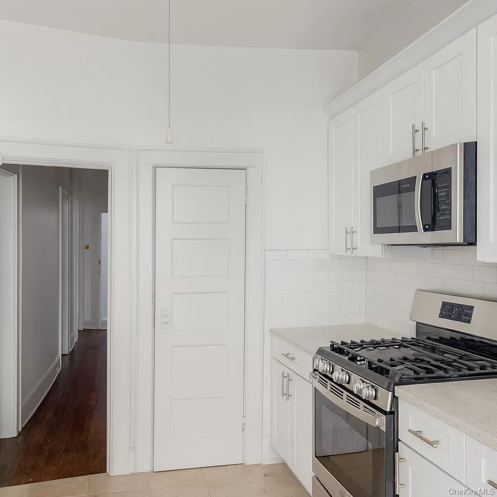 4718 39th Place, New York, NY, 3 Bedrooms Bedrooms, 5 Rooms Rooms,1 BathroomBathrooms,Residential Lease,Idx,39th,0,939841 4718 39th Place, New York, NY, 3 Bedrooms Bedrooms, 5 Rooms Rooms,1 BathroomBathrooms,Residential Lease,Idx,39th,0,939841