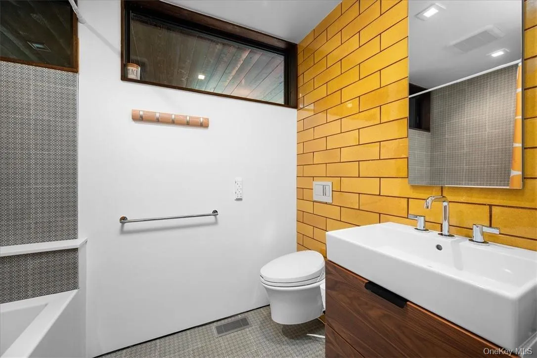 971 Fenimore Road, Mamaroneck, NY, 5 Bedrooms Bedrooms, 11 Rooms Rooms,4 BathroomsBathrooms,Residential Lease,Idx,Fenimore,0,939889 971 Fenimore Road, Mamaroneck, NY, 5 Bedrooms Bedrooms, 11 Rooms Rooms,4 BathroomsBathrooms,Residential Lease,Idx,Fenimore,0,939889