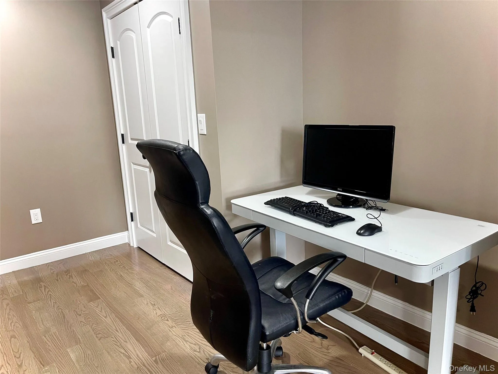 Office featuring light wood finished floors and baseboards Office featuring light wood finished floors and baseboards