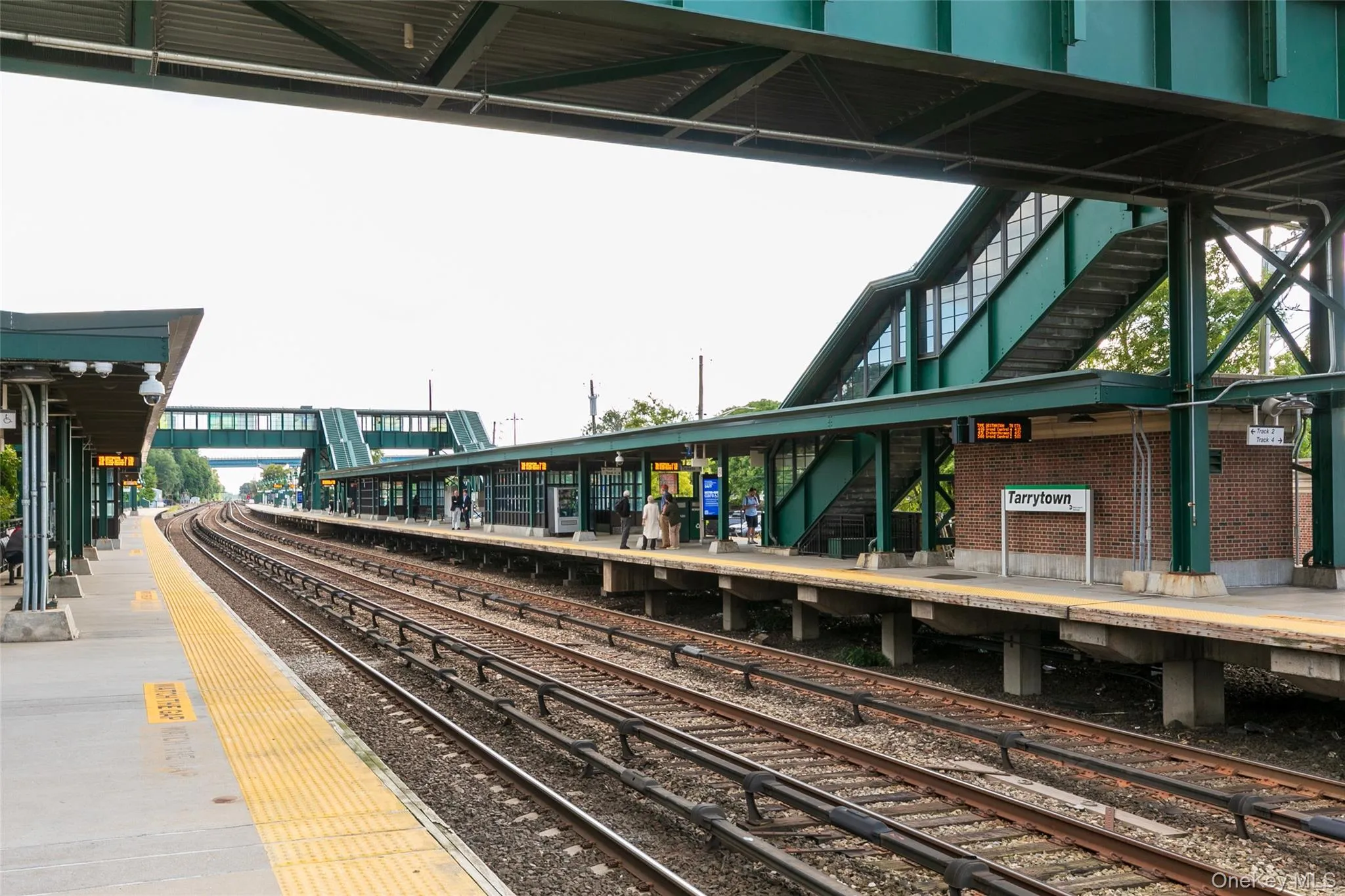 Tarrytown train station Tarrytown train station