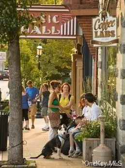 View of property's community View of property's community