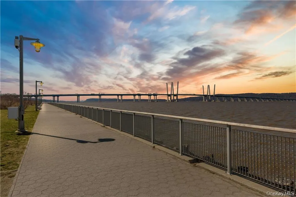 5 John Street, Greenburgh, NY, 2 Bedrooms Bedrooms, 4 Rooms Rooms,1 BathroomBathrooms,Residential Lease,Idx,John,0,939976 5 John Street, Greenburgh, NY, 2 Bedrooms Bedrooms, 4 Rooms Rooms,1 BathroomBathrooms,Residential Lease,Idx,John,0,939976