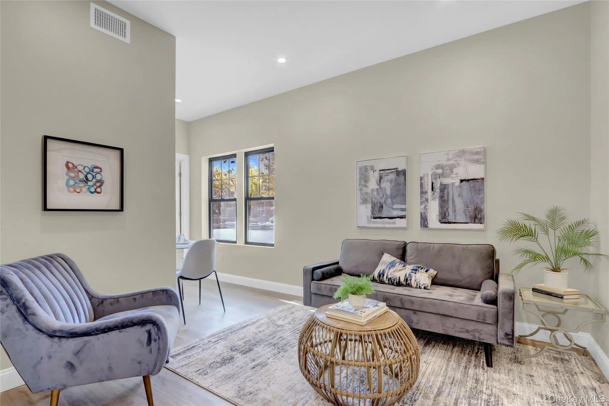 Sitting room with baseboards and recessed lighting Sitting room with baseboards and recessed lighting