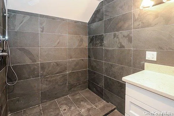 1415 Old Northern Boulevard, North Hempstead, NY, 2 Bedrooms Bedrooms, 4 Rooms Rooms,2 BathroomsBathrooms,Residential Lease,Idx,Old Northern,0,940077 1415 Old Northern Boulevard, North Hempstead, NY, 2 Bedrooms Bedrooms, 4 Rooms Rooms,2 BathroomsBathrooms,Residential Lease,Idx,Old Northern,0,940077