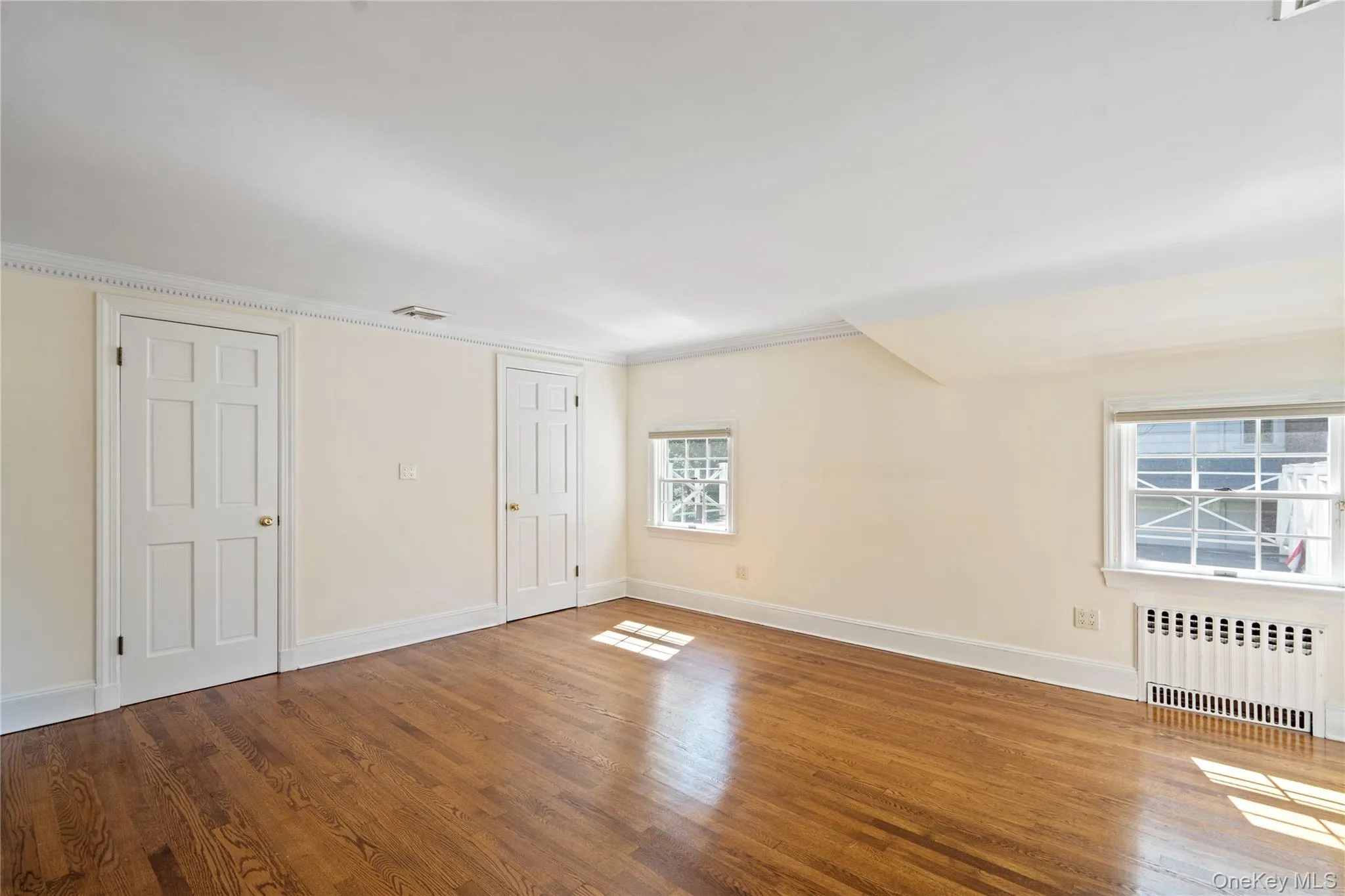 74 Eakins Road, North Hempstead, NY, 4 Bedrooms Bedrooms, 8 Rooms Rooms,2 BathroomsBathrooms,Residential Lease,Idx,Eakins,0,940080 74 Eakins Road, North Hempstead, NY, 4 Bedrooms Bedrooms, 8 Rooms Rooms,2 BathroomsBathrooms,Residential Lease,Idx,Eakins,0,940080