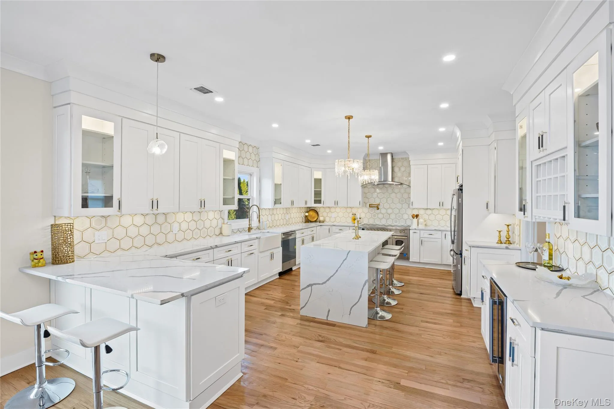 2369 Stewart Avenue, Hempstead, NY, 5 Bedrooms Bedrooms, 9 Rooms Rooms,3 BathroomsBathrooms,Residential Lease,Idx,Stewart,0,940133 2369 Stewart Avenue, Hempstead, NY, 5 Bedrooms Bedrooms, 9 Rooms Rooms,3 BathroomsBathrooms,Residential Lease,Idx,Stewart,0,940133