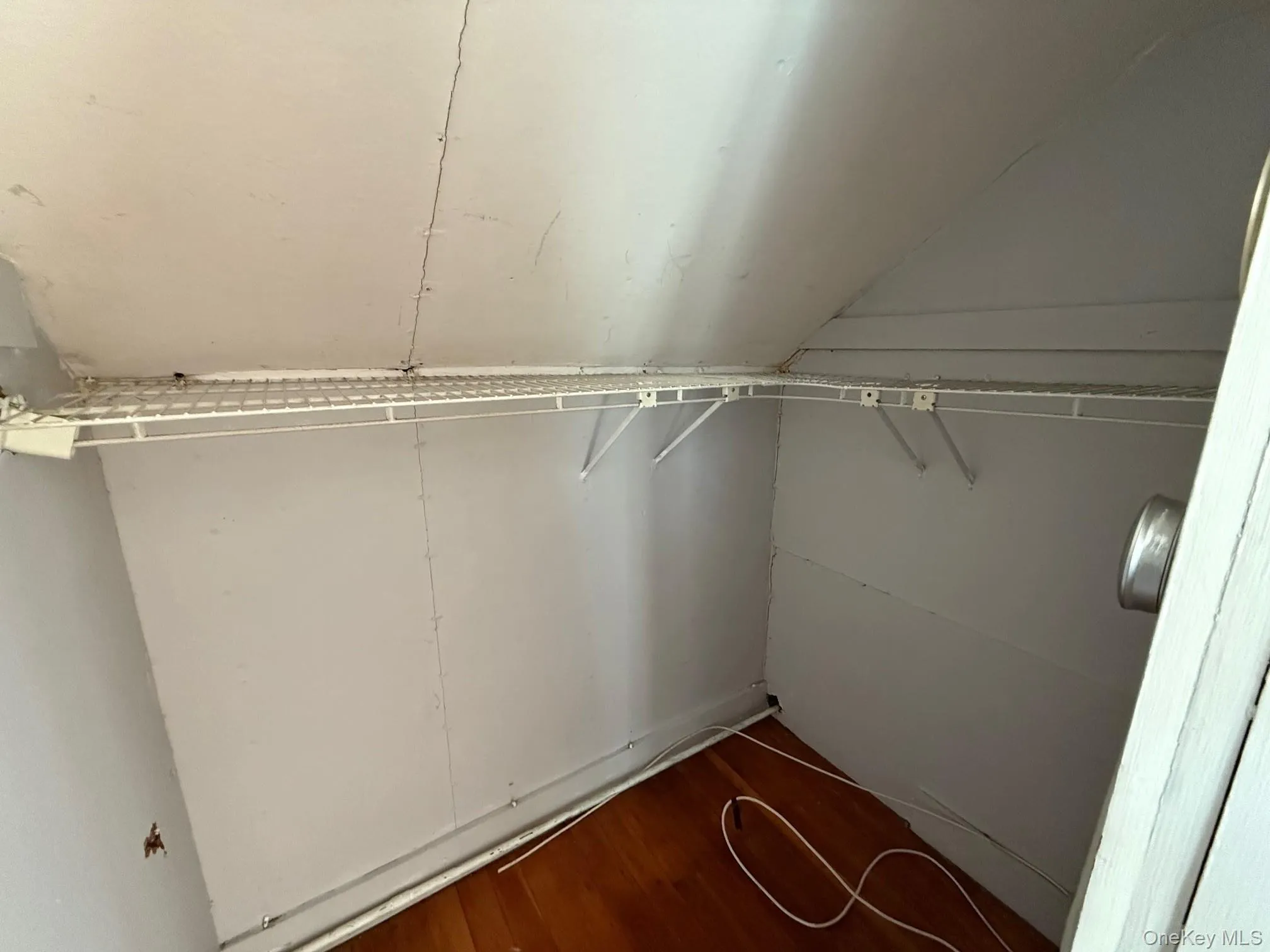 182 Maple Hill Road, Huntington, NY, 2 Bedrooms Bedrooms, 6 Rooms Rooms,1 BathroomBathrooms,Residential Lease,Idx,Maple Hill,0,940143 182 Maple Hill Road, Huntington, NY, 2 Bedrooms Bedrooms, 6 Rooms Rooms,1 BathroomBathrooms,Residential Lease,Idx,Maple Hill,0,940143