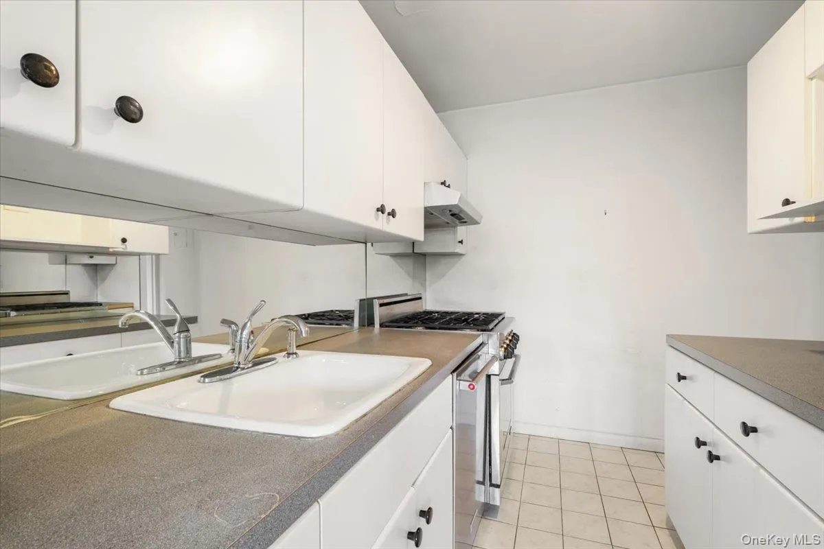 1299 Palmer Avenue, Mamaroneck, NY, 1 Bedroom Bedrooms, 3 Rooms Rooms,1 BathroomBathrooms,Residential,For Rent,Palmer,0,940178 1299 Palmer Avenue, Mamaroneck, NY, 1 Bedroom Bedrooms, 3 Rooms Rooms,1 BathroomBathrooms,Residential,For Rent,Palmer,0,940178