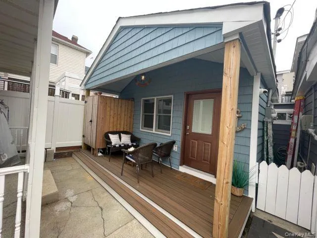 190 Beach 109th Street, New York, NY, 2 Bedrooms Bedrooms, 4 Rooms Rooms,1 BathroomBathrooms,Residential,For Rent,Beach 109th,0,940222 190 Beach 109th Street, New York, NY, 2 Bedrooms Bedrooms, 4 Rooms Rooms,1 BathroomBathrooms,Residential,For Rent,Beach 109th,0,940222