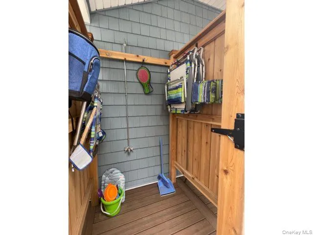 190 Beach 109th Street, New York, NY, 2 Bedrooms Bedrooms, 4 Rooms Rooms,1 BathroomBathrooms,Residential,For Rent,Beach 109th,0,940222 190 Beach 109th Street, New York, NY, 2 Bedrooms Bedrooms, 4 Rooms Rooms,1 BathroomBathrooms,Residential,For Rent,Beach 109th,0,940222