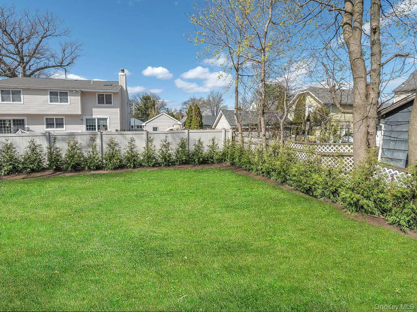 2B Jefferson Court, North Hempstead, NY, 3 Bedrooms Bedrooms, 5 Rooms Rooms,1 BathroomBathrooms,Residential Lease,Idx,Jefferson,0,940226 2B Jefferson Court, North Hempstead, NY, 3 Bedrooms Bedrooms, 5 Rooms Rooms,1 BathroomBathrooms,Residential Lease,Idx,Jefferson,0,940226