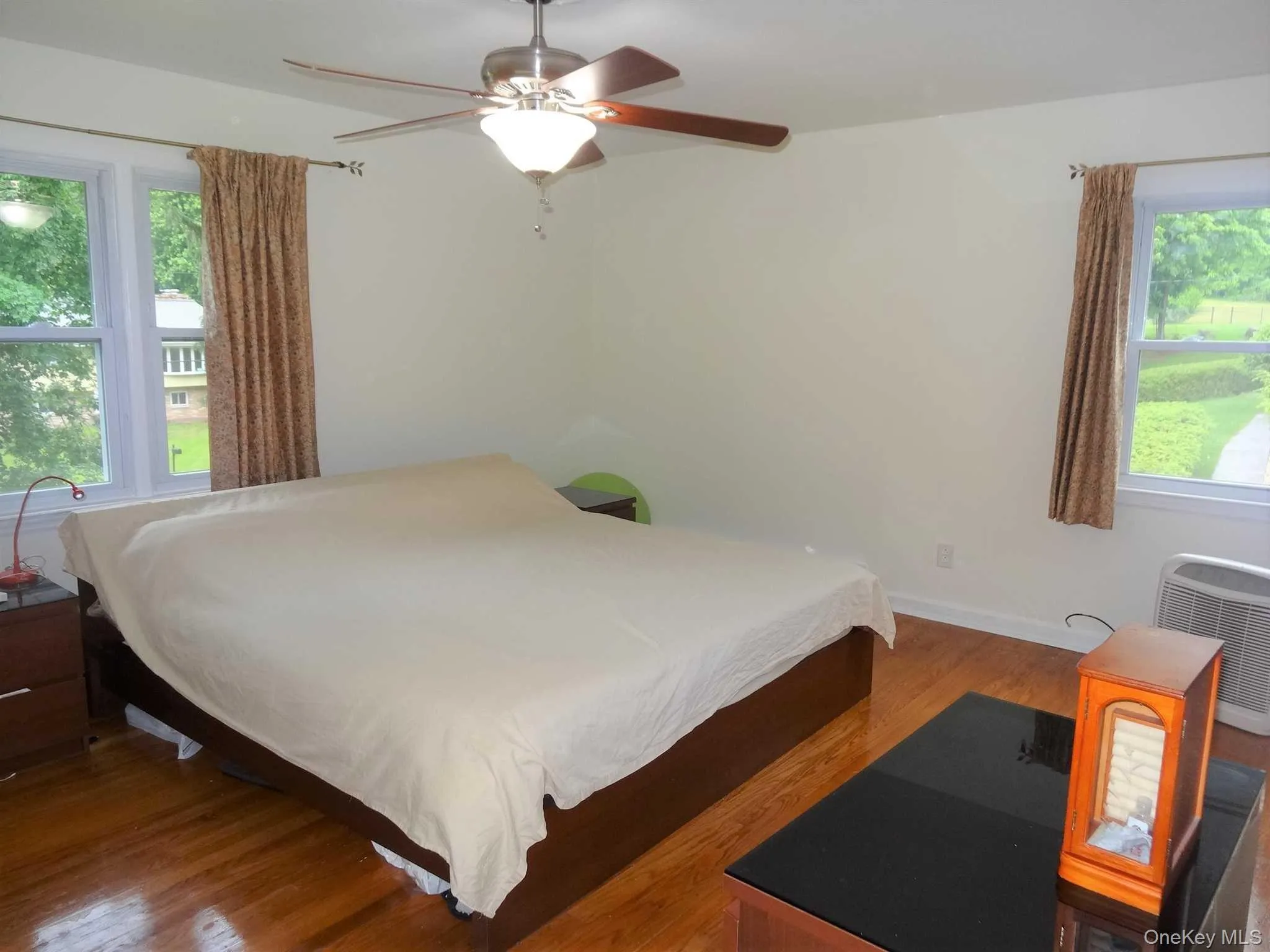 Primary Bedroom Primary Bedroom