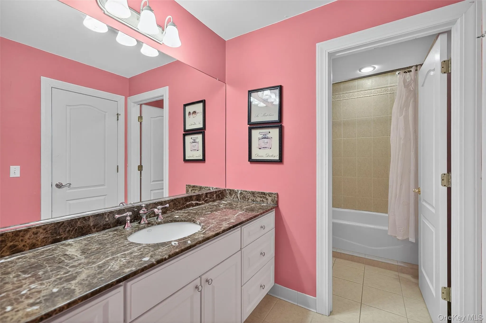 Shared full bathroom with bedroom #2 and main hallway access Shared full bathroom with bedroom #2 and main hallway access