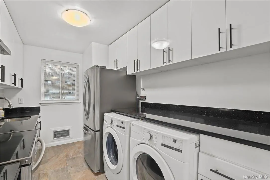 305 Vista On The Lake, Carmel, NY, 1 Bedroom Bedrooms, 3 Rooms Rooms,1 BathroomBathrooms,Residential Lease,Idx,Vista On The Lake,0,940308 305 Vista On The Lake, Carmel, NY, 1 Bedroom Bedrooms, 3 Rooms Rooms,1 BathroomBathrooms,Residential Lease,Idx,Vista On The Lake,0,940308