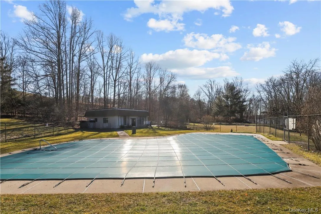 305 Vista On The Lake, Carmel, NY, 1 Bedroom Bedrooms, 3 Rooms Rooms,1 BathroomBathrooms,Residential Lease,Idx,Vista On The Lake,0,940308 305 Vista On The Lake, Carmel, NY, 1 Bedroom Bedrooms, 3 Rooms Rooms,1 BathroomBathrooms,Residential Lease,Idx,Vista On The Lake,0,940308