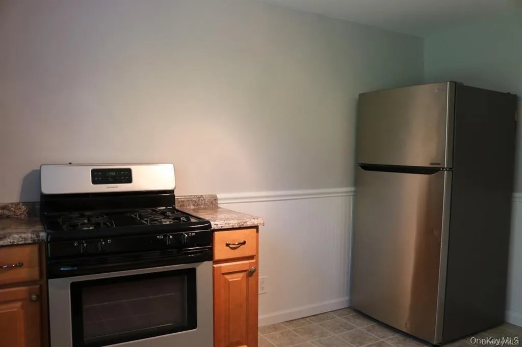 2 Pelham Avenue, Clarkstown, NY, 2 Bedrooms Bedrooms, 5 Rooms Rooms,1 BathroomBathrooms,Residential Lease,Idx,Pelham,0,940341 2 Pelham Avenue, Clarkstown, NY, 2 Bedrooms Bedrooms, 5 Rooms Rooms,1 BathroomBathrooms,Residential Lease,Idx,Pelham,0,940341