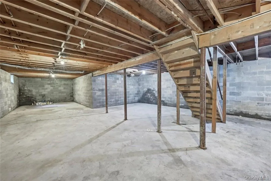 5 Fairview Lane, Cornwall, NY, 3 Bedrooms Bedrooms, 7 Rooms Rooms,2 BathroomsBathrooms,Residential Lease,Idx,Fairview,0,940420 5 Fairview Lane, Cornwall, NY, 3 Bedrooms Bedrooms, 7 Rooms Rooms,2 BathroomsBathrooms,Residential Lease,Idx,Fairview,0,940420