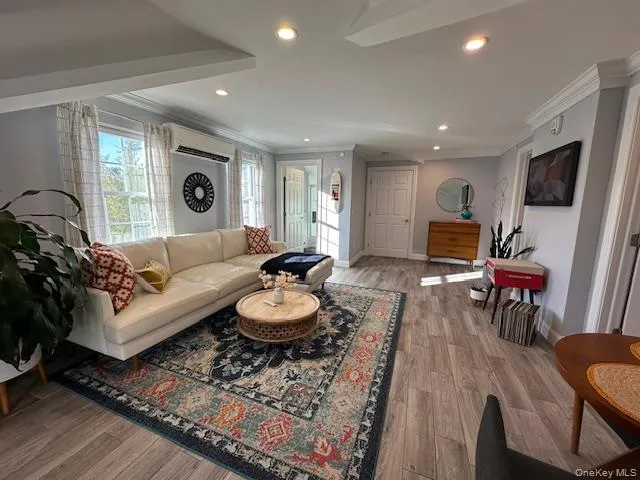 55 Green Street, Huntington, NY, 2 Bedrooms Bedrooms, 4 Rooms Rooms,1 BathroomBathrooms,Residential Lease,Idx,Green,0,940525 55 Green Street, Huntington, NY, 2 Bedrooms Bedrooms, 4 Rooms Rooms,1 BathroomBathrooms,Residential Lease,Idx,Green,0,940525