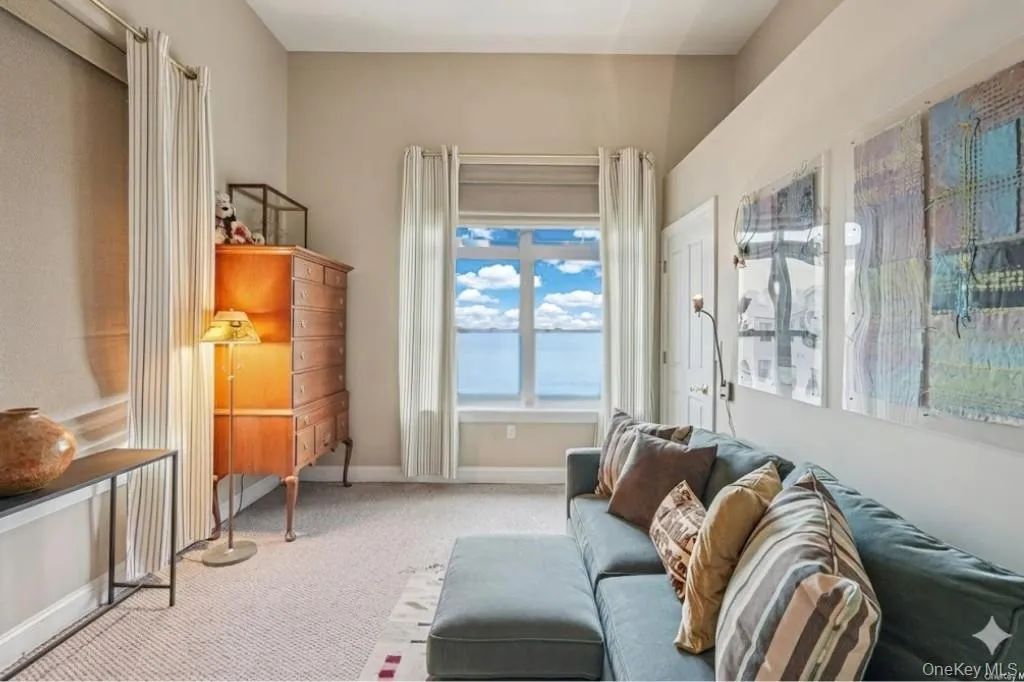 1414 Round Pointe Drive, Haverstraw, NY, 2 Bedrooms Bedrooms, 7 Rooms Rooms,2 BathroomsBathrooms,Residential,For Rent,Round Pointe,0,940549 1414 Round Pointe Drive, Haverstraw, NY, 2 Bedrooms Bedrooms, 7 Rooms Rooms,2 BathroomsBathrooms,Residential,For Rent,Round Pointe,0,940549