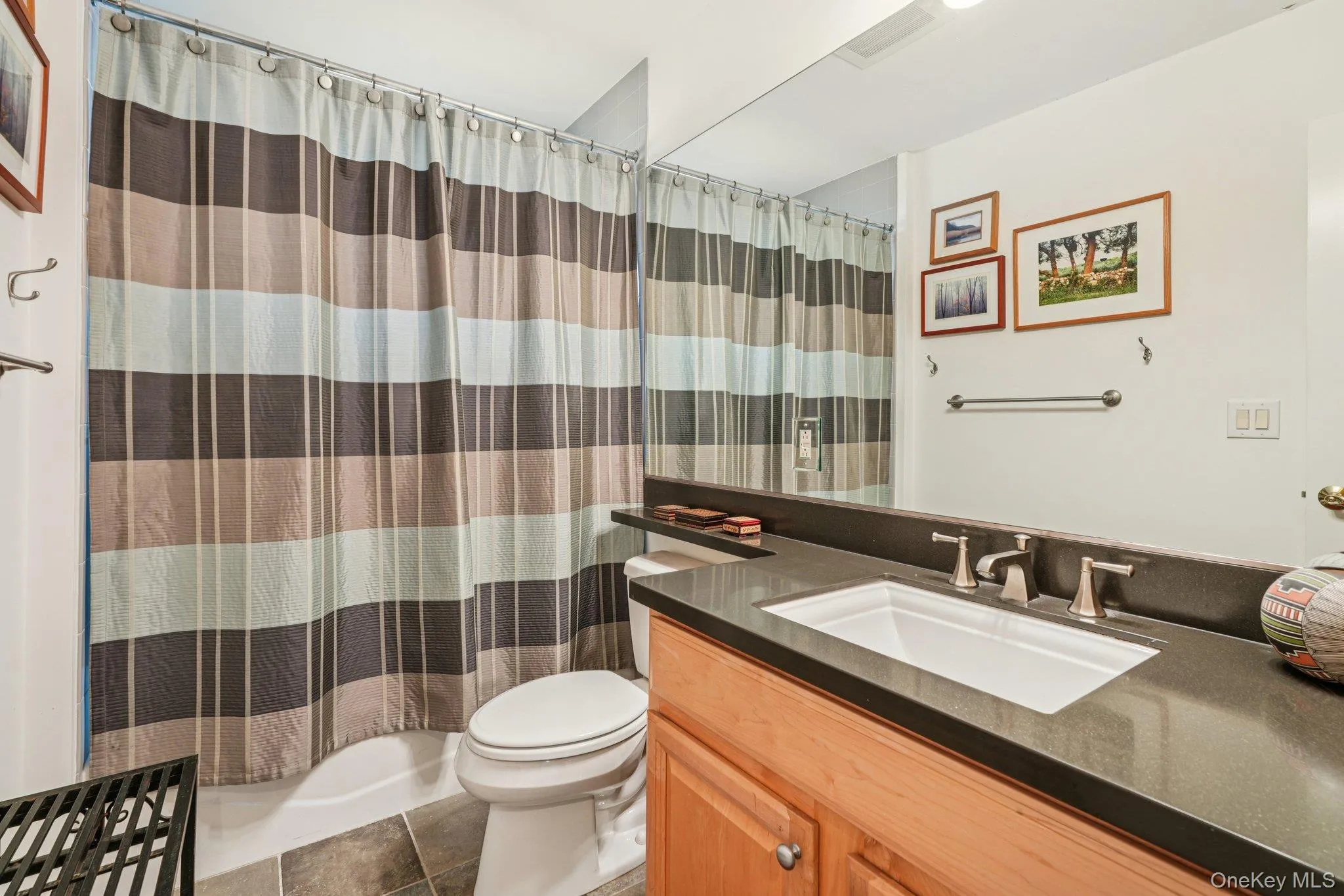 1414 Round Pointe Drive, Haverstraw, NY, 2 Bedrooms Bedrooms, 7 Rooms Rooms,2 BathroomsBathrooms,Residential,For Rent,Round Pointe,0,940549 1414 Round Pointe Drive, Haverstraw, NY, 2 Bedrooms Bedrooms, 7 Rooms Rooms,2 BathroomsBathrooms,Residential,For Rent,Round Pointe,0,940549